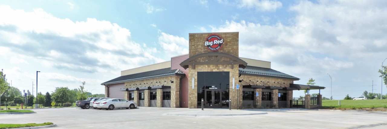 Big Red Restaurant & Sports Bar
