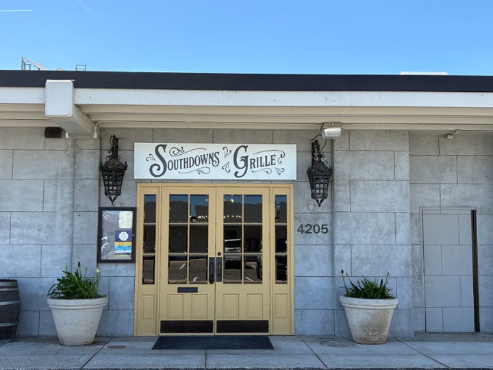 Restaurant banner image