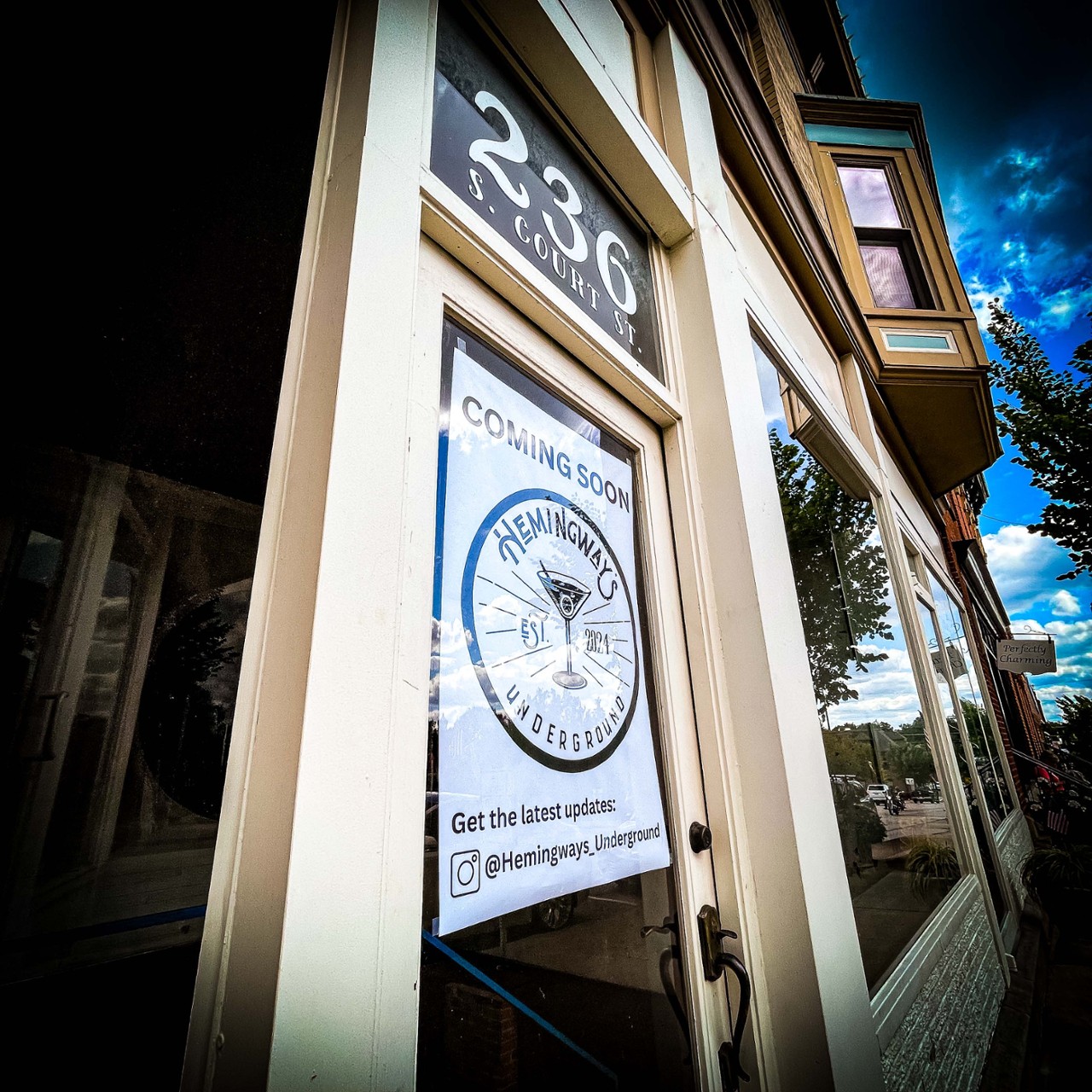 Hemingway's Underground 236 S Court S.