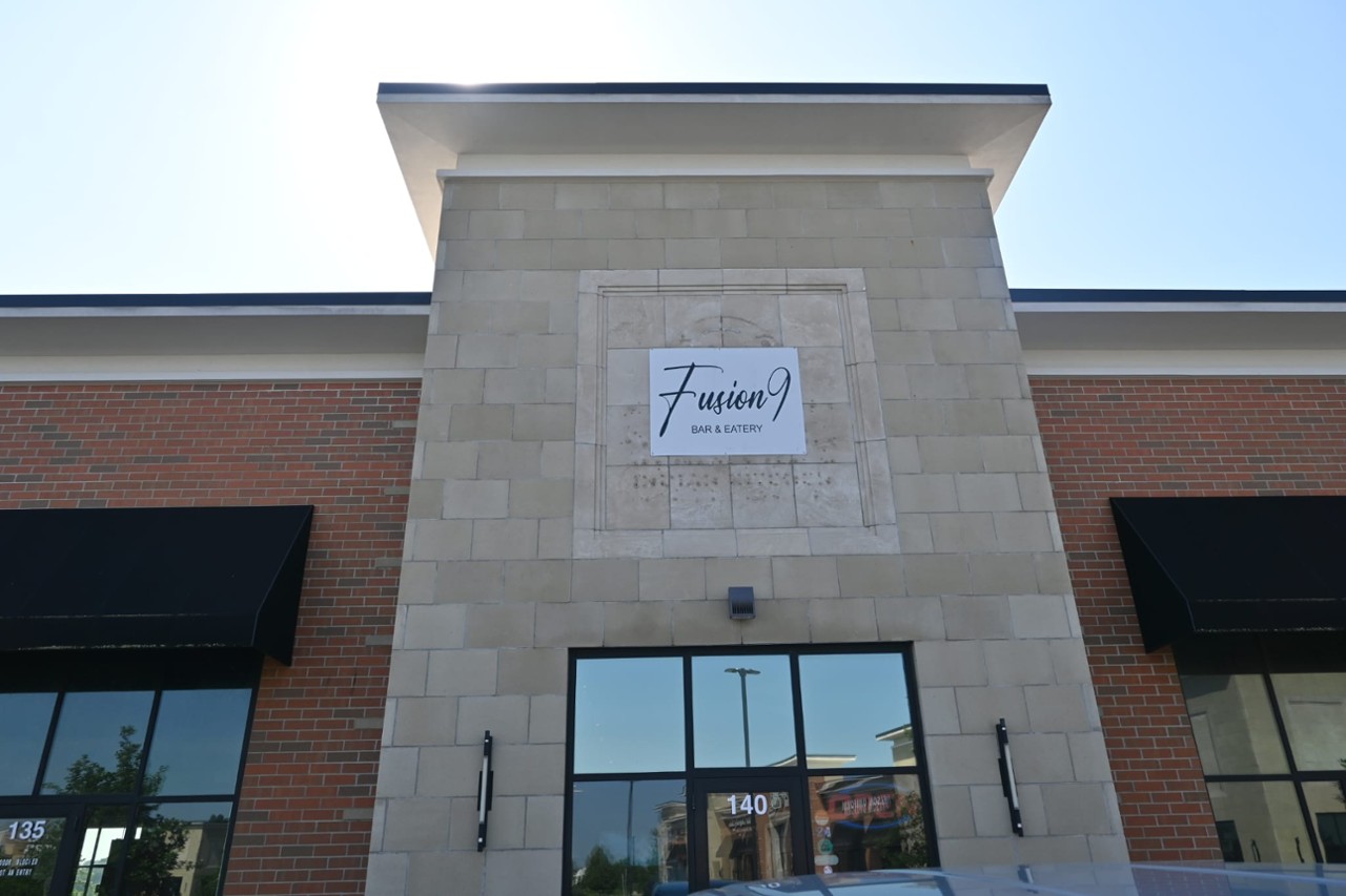 Fusion 9 Indian Bar & Eatery 14560 River Rd
