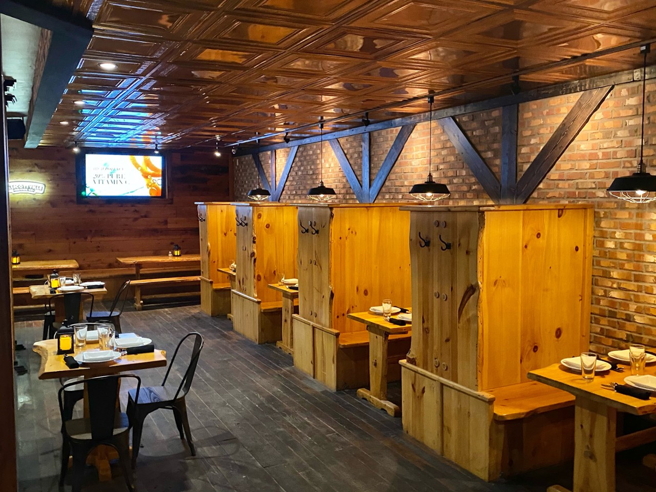 Mike & Pop's Bistro & Tavern