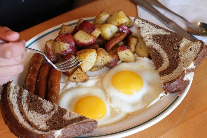 FM Station Cafe 188 Route 1 Traffic Cir - 2 Giant French Toast