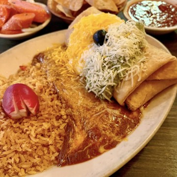 La Palapa Mexican Restaurant & Cocktails 12169 Woodside Avenue