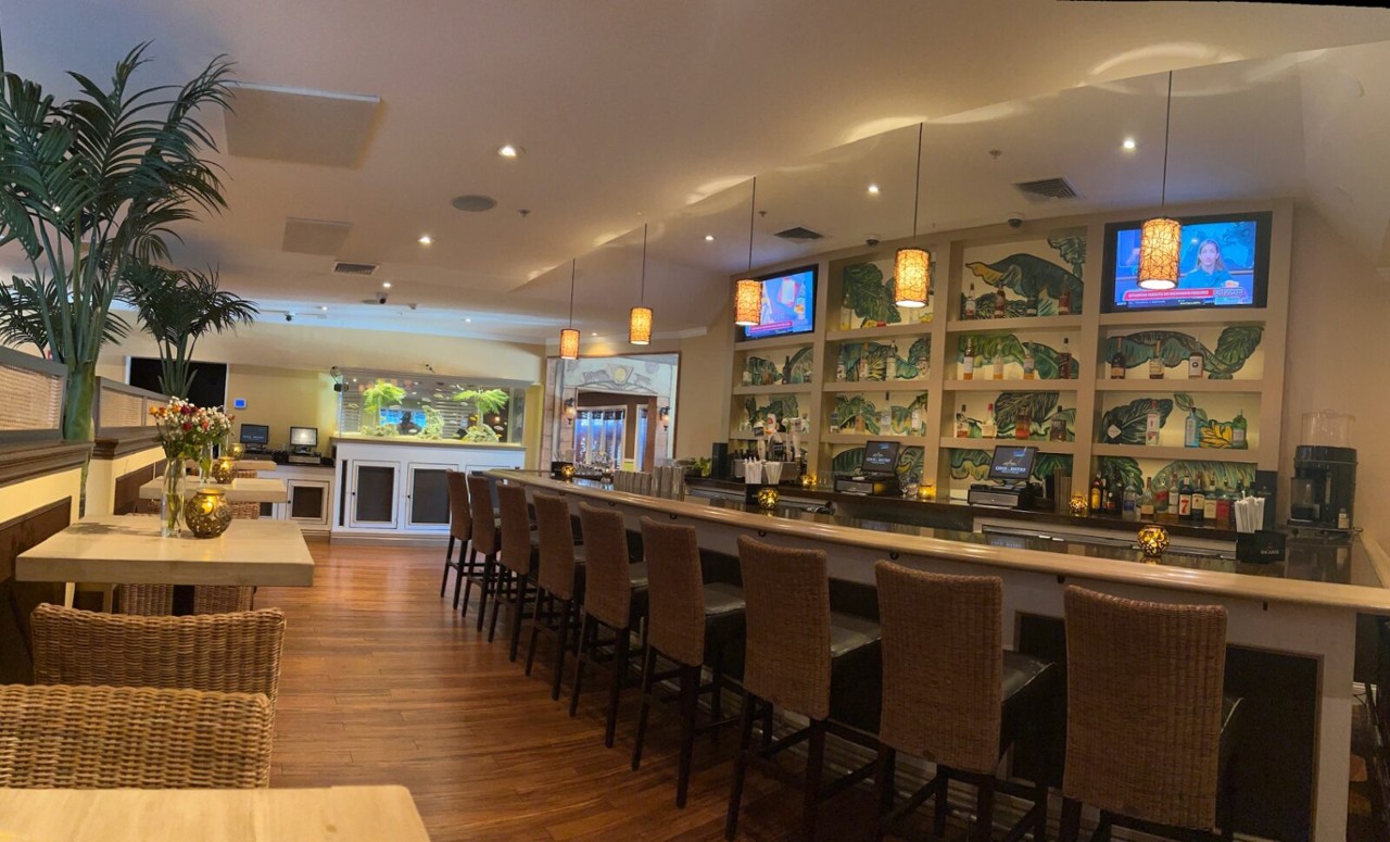 Coco Bistro Kitchen & Lounge 944 West Jericho Turnpike