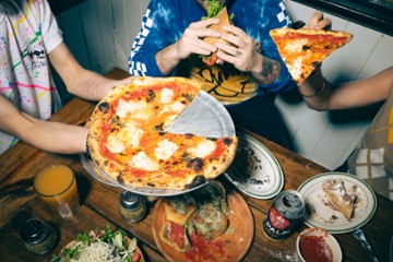 Pizza Bruno Curry Ford