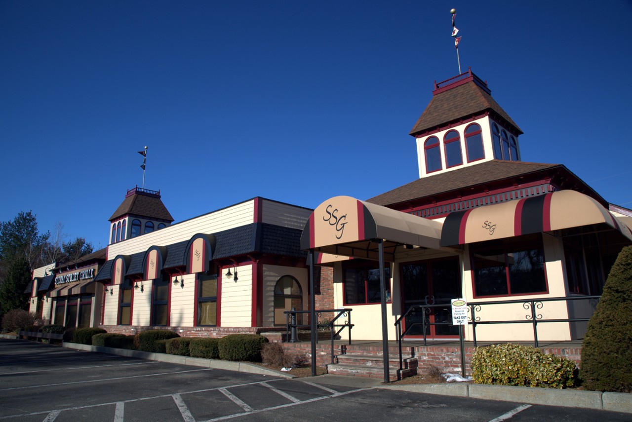 Sylvan Street Grille Peabody