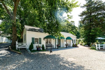 Dunbar House Restaurant & Tea Room 1 Water St