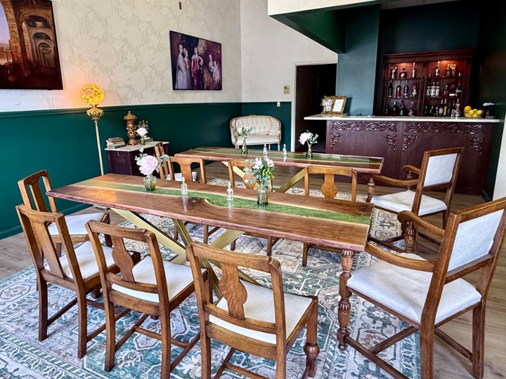 Restaurant banner image