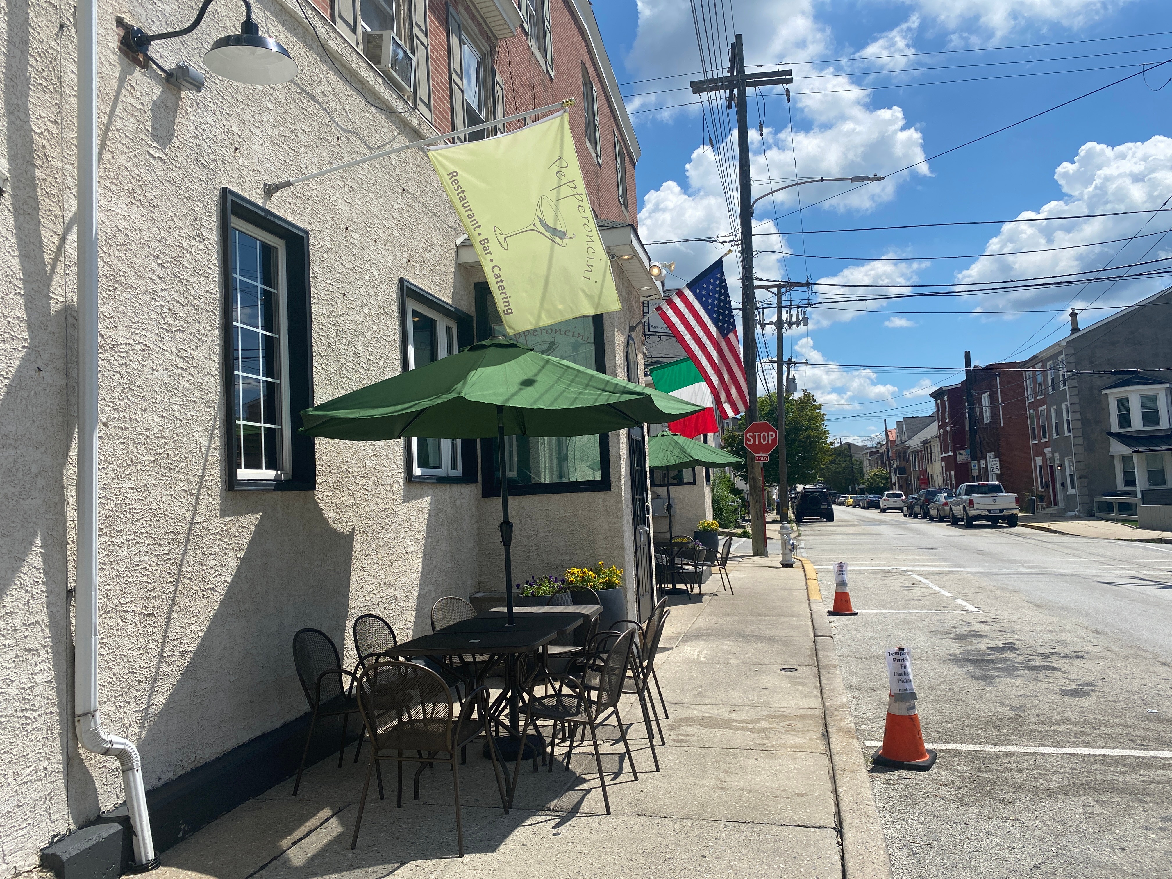Pepperoncini Restaurant Bar Conshohocken 72 Poplar Street Toast