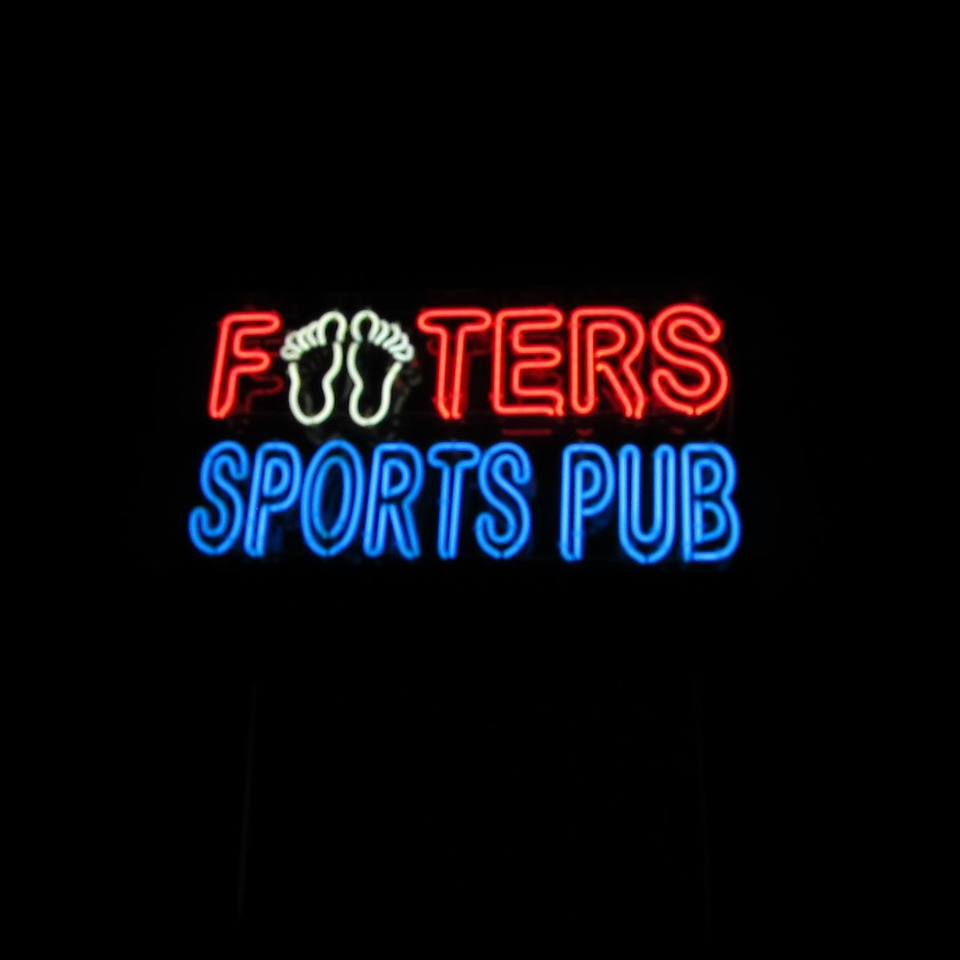 Footers Sports Pub logo