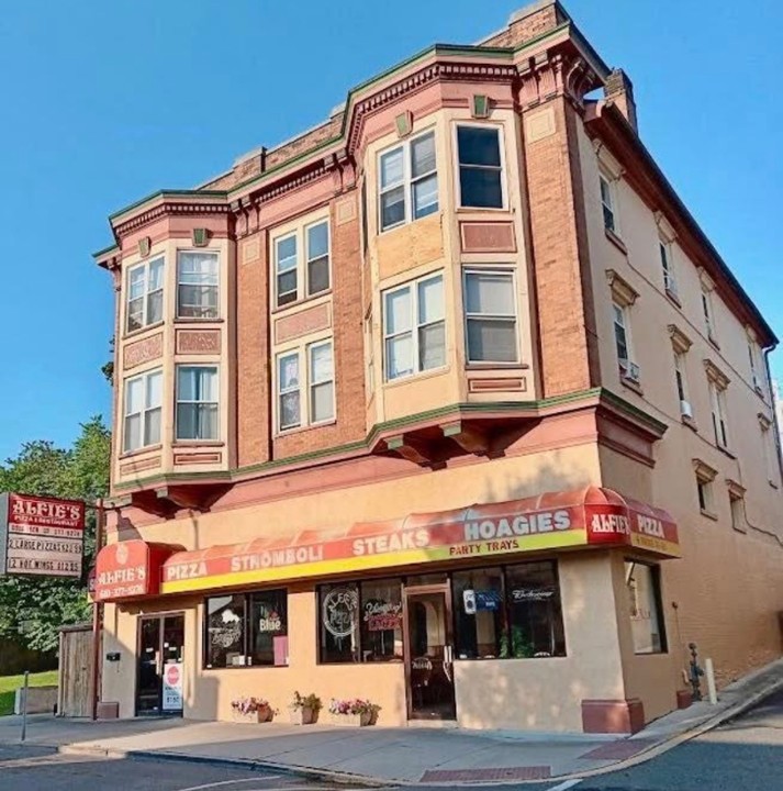 Restaurant banner image