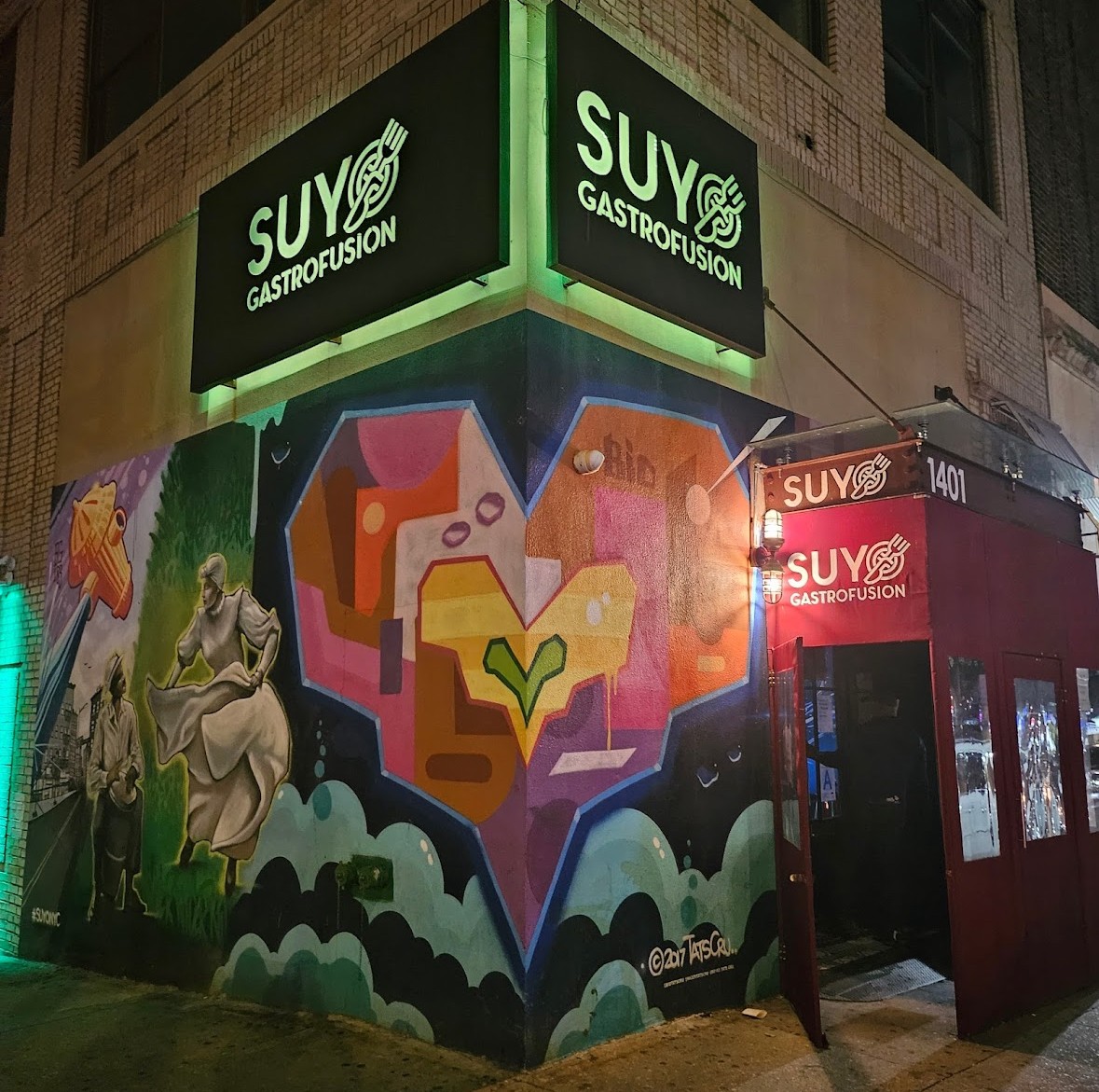 Suyo Gastrofusion 1401 Plaza Dr