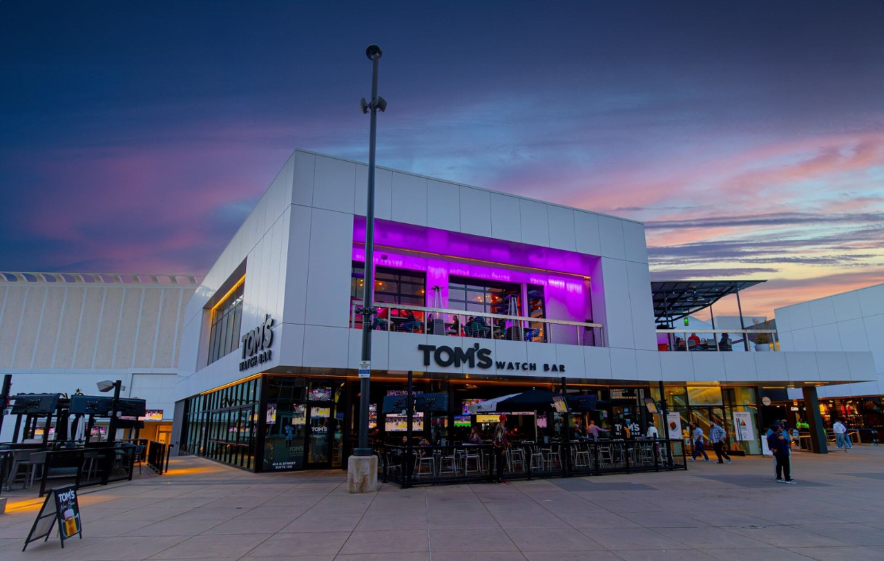 Tom's Watch Bar - SACRAMENTO 414 K St, Suite 180