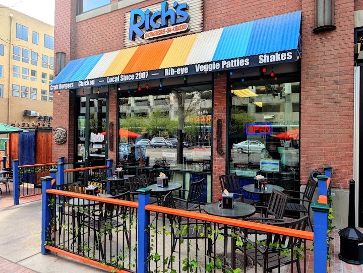 Restaurant banner image