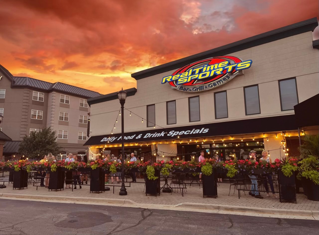 Real Time Sports Bar