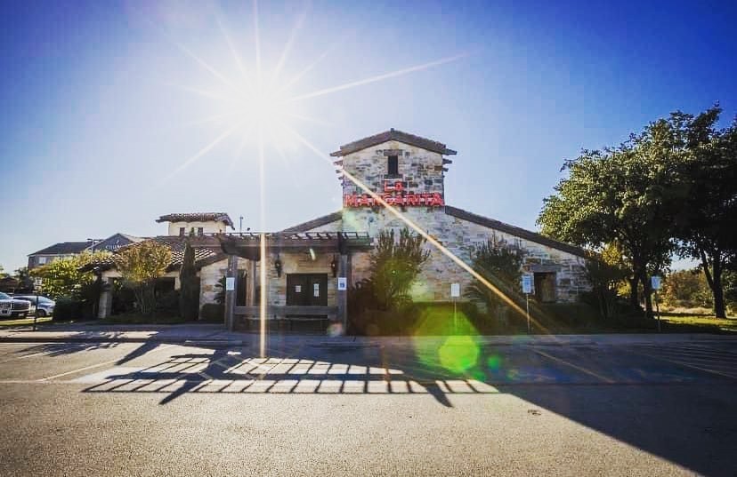 La Margarita Restaurante 1530 N I H 35