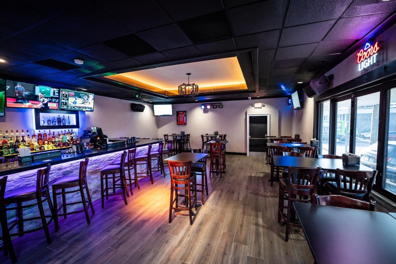 Jama Grille Sportsbar & Lounge
