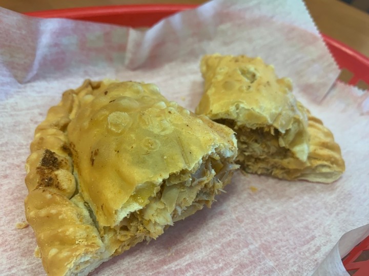 EMPANADA DE POLLO