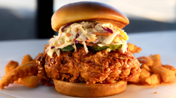 Twist Hot Chicken Thunderbird