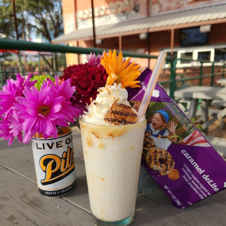 Girl Scouts Caramel deLite Milkshake