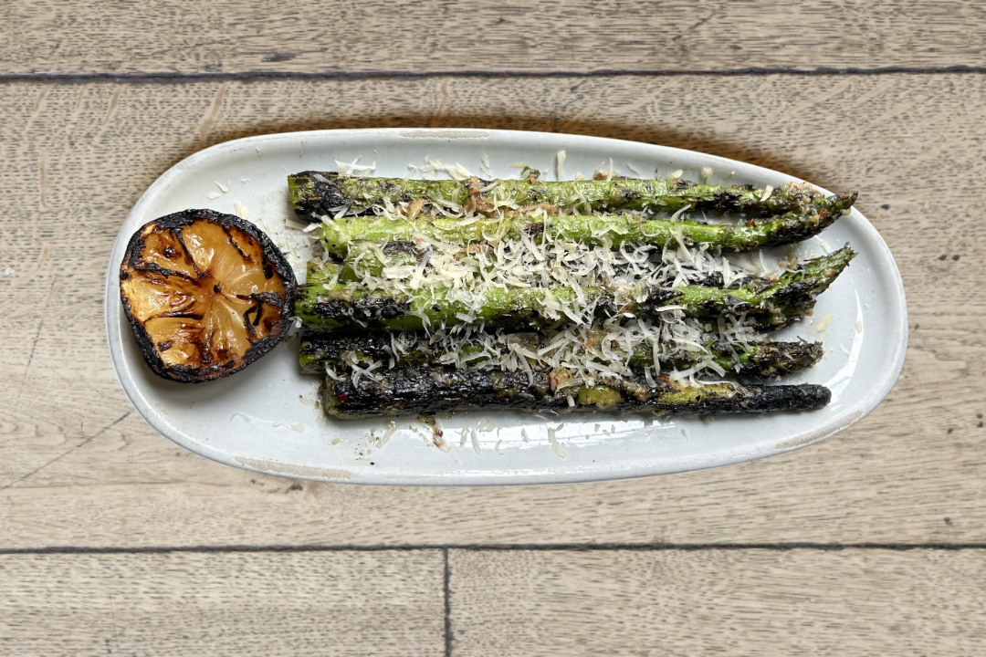WOOD FIRE GRILLED ASPARAGUS