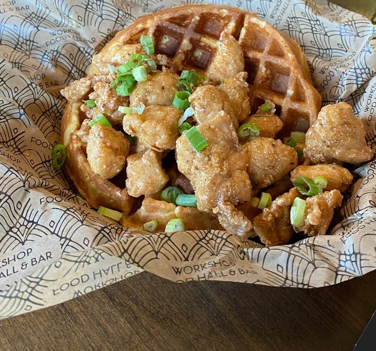 Traditional Chicken N' Waffle