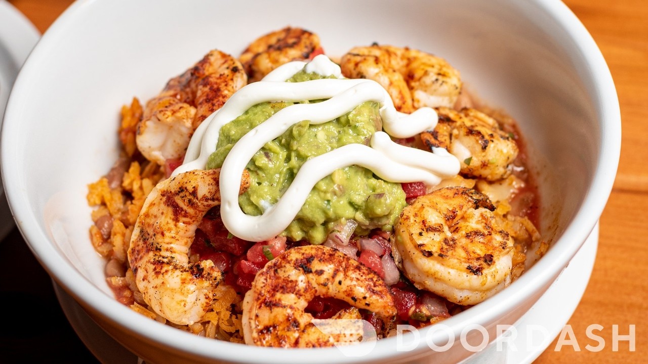 GRILLED SHRIMP BURRITO BOWL *