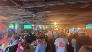 Lake Burton Cafe "The Last of the Dives" 72 Jones Branch Rd