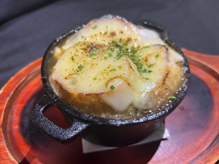 FRENCH ONION SOUP