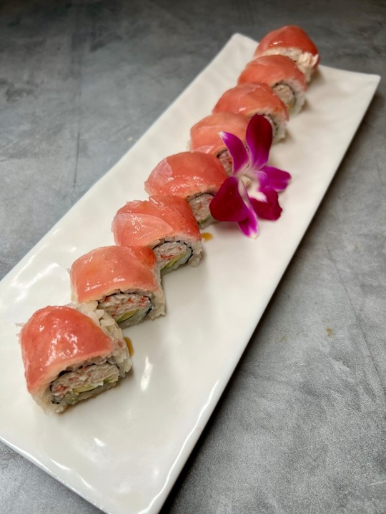 Tuna on Cali Roll (Hawaiian Bigeye Tuna )✨NEW✨