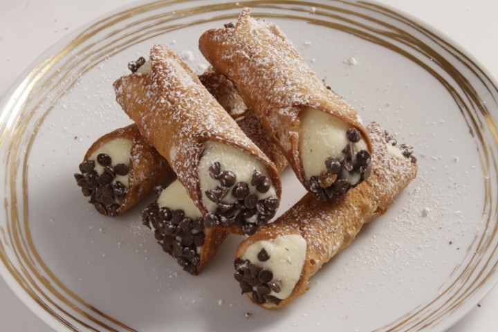 *  Cannoli