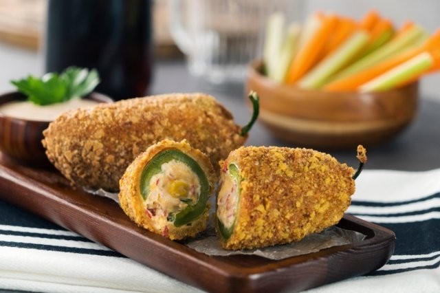 Jalapeno Poppers (6 Pcs.)