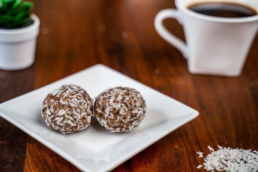 Chocolate Coconut Power Balls
