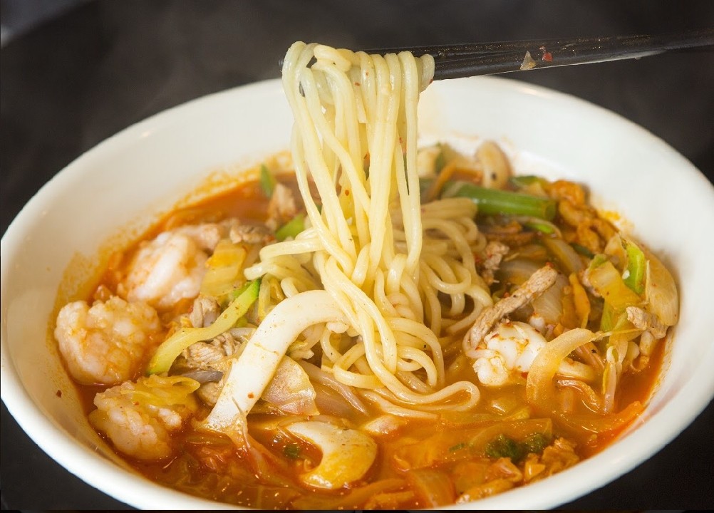 海鲜码面🌶 Seafood Jjamppong Noodle Soup