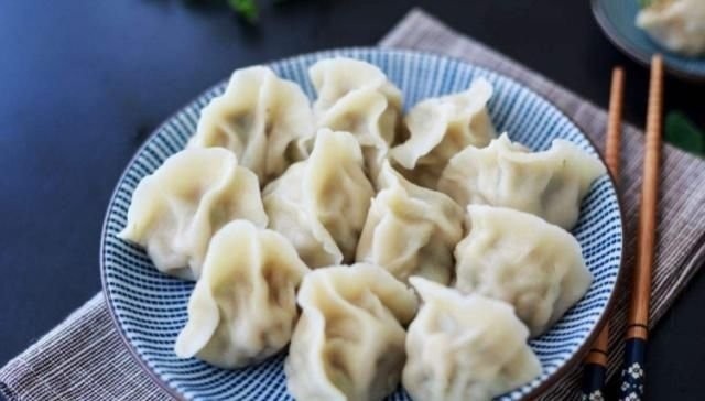 韭菜虾仁水饺 Shrimp Dumpling Steamed