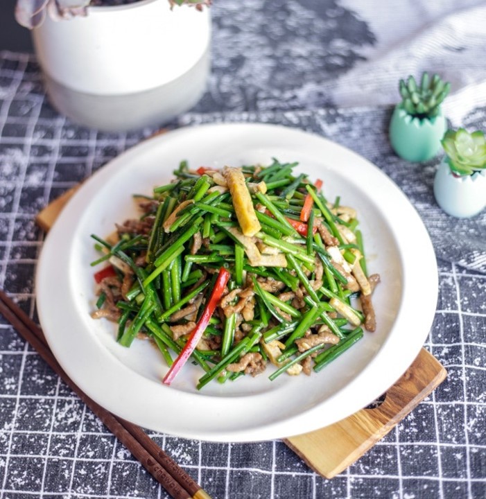 香干肉丝 Aged-Tofu with Pork