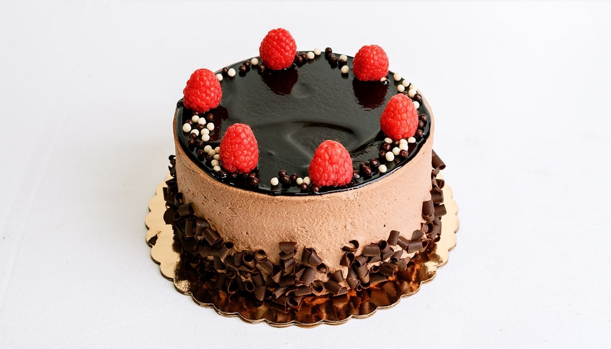 Chocolate Mousse Cake Cake 6"*