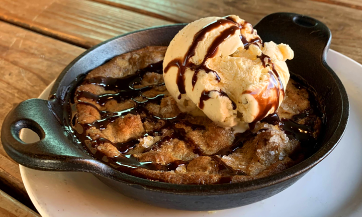 Warm Skillet Cookie