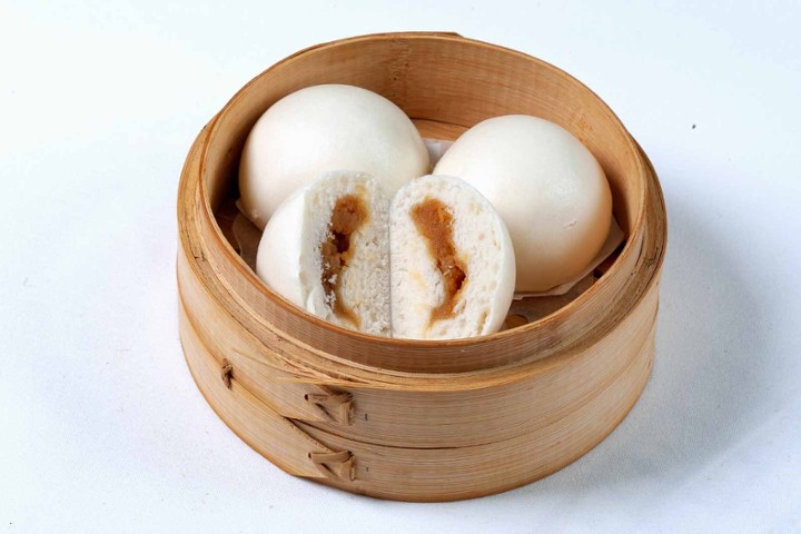 Lotus Bun (Leen Yung) 蓮蓉包