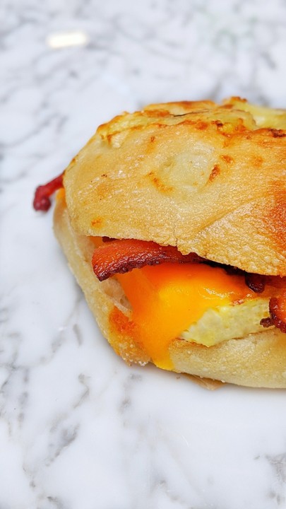 Bacon & Cheddar Sandwich