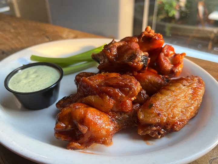 Sriracha Honey Wings