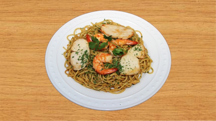Combo Jumbo Shrimp and Chicken Garlic Noodle