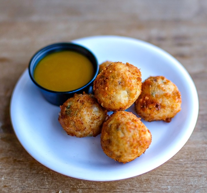 Mac & Cheese Balls