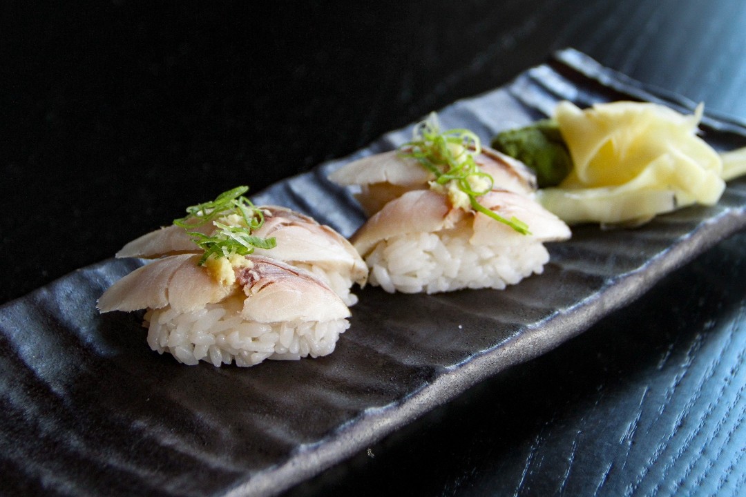 Saba Nigiri *(G)