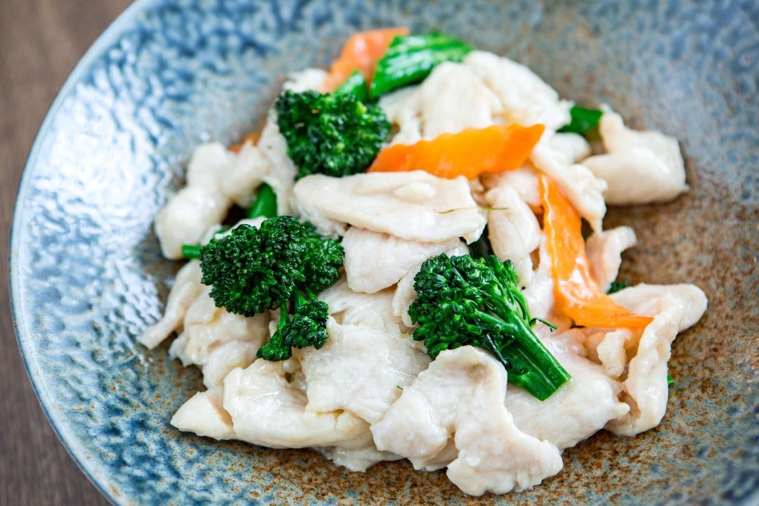 Chicken and Broccolini