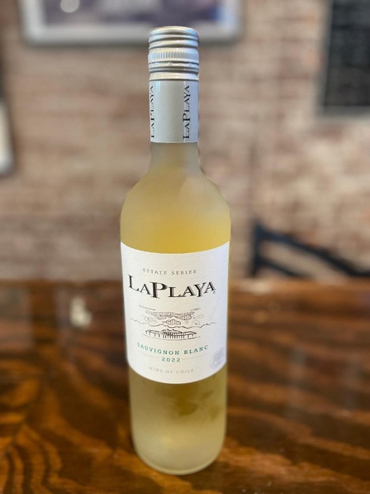La Playa Sauvignion Blanc bottle