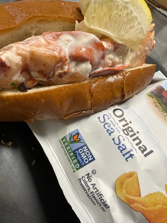Lobster Roll Chilled