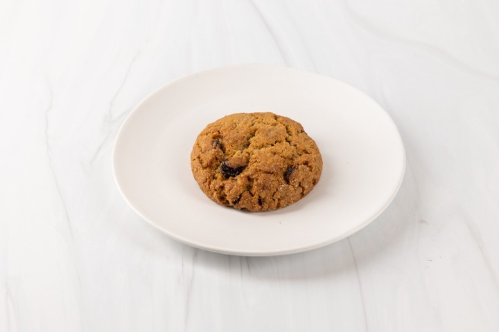 Vegan Oatmeal Chocolate Chip Cookie