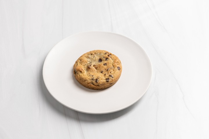 Chocolate Chip Walnut Cookie