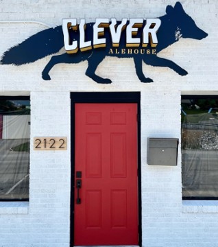 Clever Alehouse 2122 Dayton Blvd